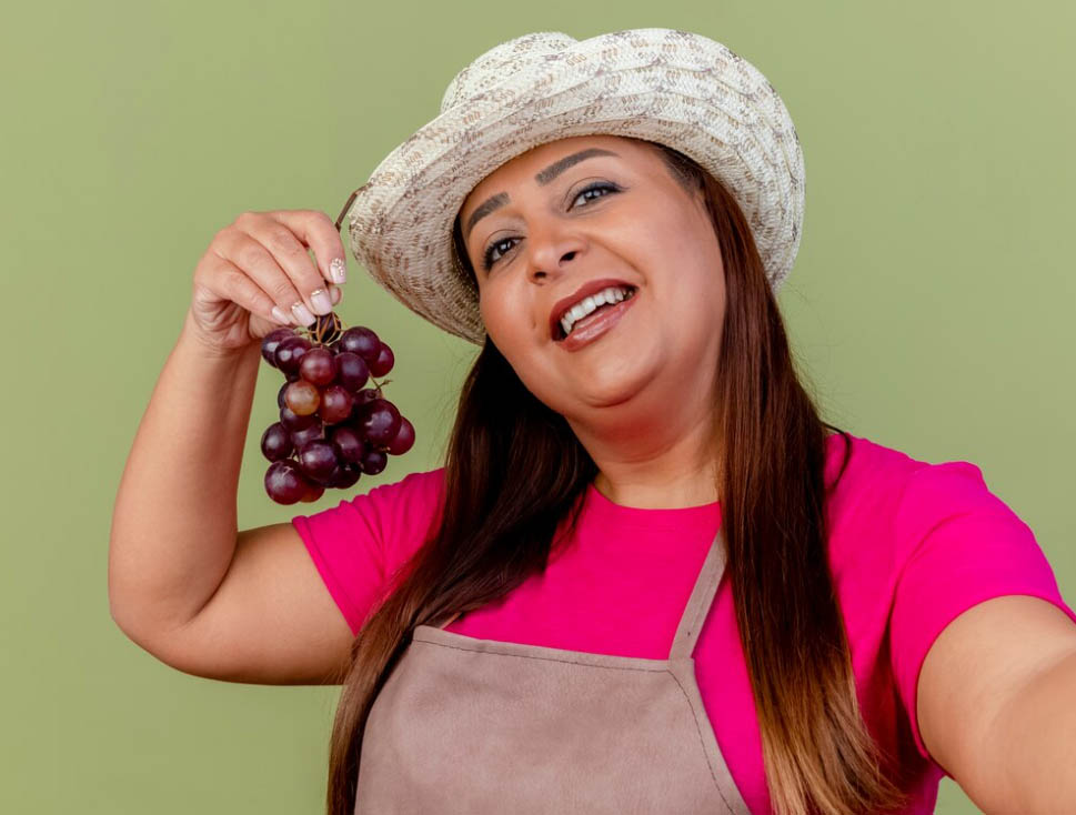 Black Grapes benefits for Weight Loss